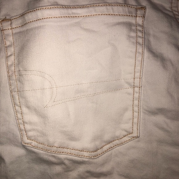 American Eagle Jeans - Picture 2 of 9